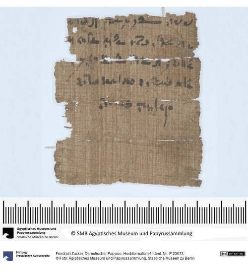 http://www.smb-digital.de/eMuseumPlus?service=ImageAsset&module=collection&objectId=1621064&resolution=superImageResolution#5431899 (Ägyptisches Museum und Papyrussammlung, Staatliche Museen zu Berlin CC BY-NC-SA)