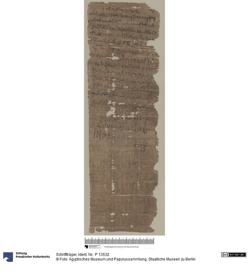 http://www.smb-digital.de/eMuseumPlus?service=ImageAsset&module=collection&objectId=2034535&resolution=superImageResolution#5426507 (Ägyptisches Museum und Papyrussammlung, Staatliche Museen zu Berlin CC BY-NC-SA)