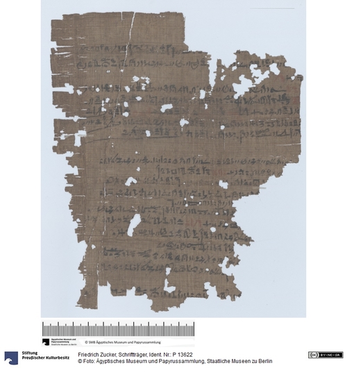 http://www.smb-digital.de/eMuseumPlus?service=ImageAsset&module=collection&objectId=2034609&resolution=superImageResolution#5425199 (Ägyptisches Museum und Papyrussammlung, Staatliche Museen zu Berlin CC BY-NC-SA)