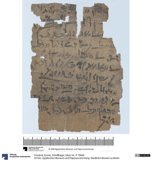 http://www.smb-digital.de/eMuseumPlus?service=ImageAsset&module=collection&objectId=1947136&resolution=superImageResolution#5430847 (Ägyptisches Museum und Papyrussammlung, Staatliche Museen zu Berlin CC BY-NC-SA)