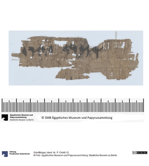 http://www.smb-digital.de/eMuseumPlus?service=ImageAsset&module=collection&objectId=2286969&resolution=superImageResolution#5428506 (Ägyptisches Museum und Papyrussammlung, Staatliche Museen zu Berlin CC BY-NC-SA)