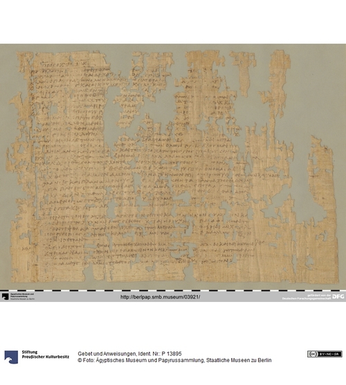 http://www.smb-digital.de/eMuseumPlus?service=ImageAsset&module=collection&objectId=2333428&resolution=superImageResolution#5426931 (Ägyptisches Museum und Papyrussammlung, Staatliche Museen zu Berlin CC BY-NC-SA)