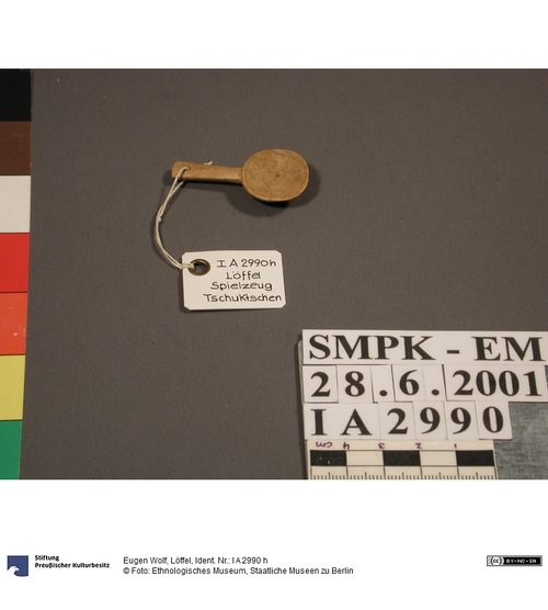 http://www.smb-digital.de/eMuseumPlus?service=ImageAsset&module=collection&objectId=621705&resolution=superImageResolution#597867 (Ethnologisches Museum, Staatliche Museen zu Berlin CC BY-NC-SA)