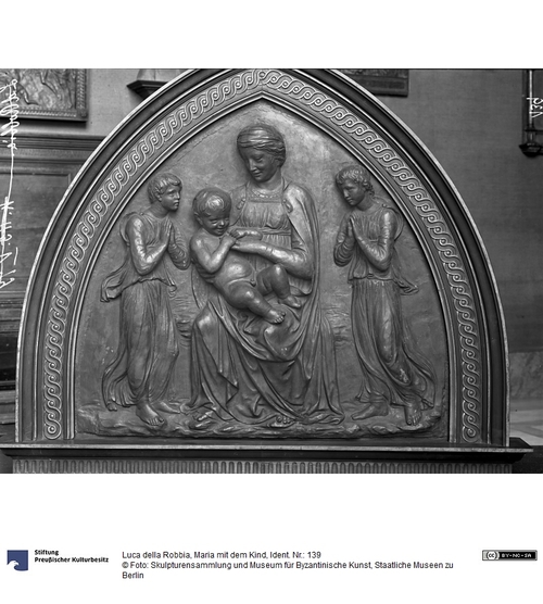 http://www.smb-digital.de/eMuseumPlus?service=ImageAsset&module=collection&objectId=866749&resolution=superImageResolution#5137378 (Skulpturensammlung und Museum für Byzantinische Kunst, Staatliche Museen zu Berlin CC BY-NC-SA)