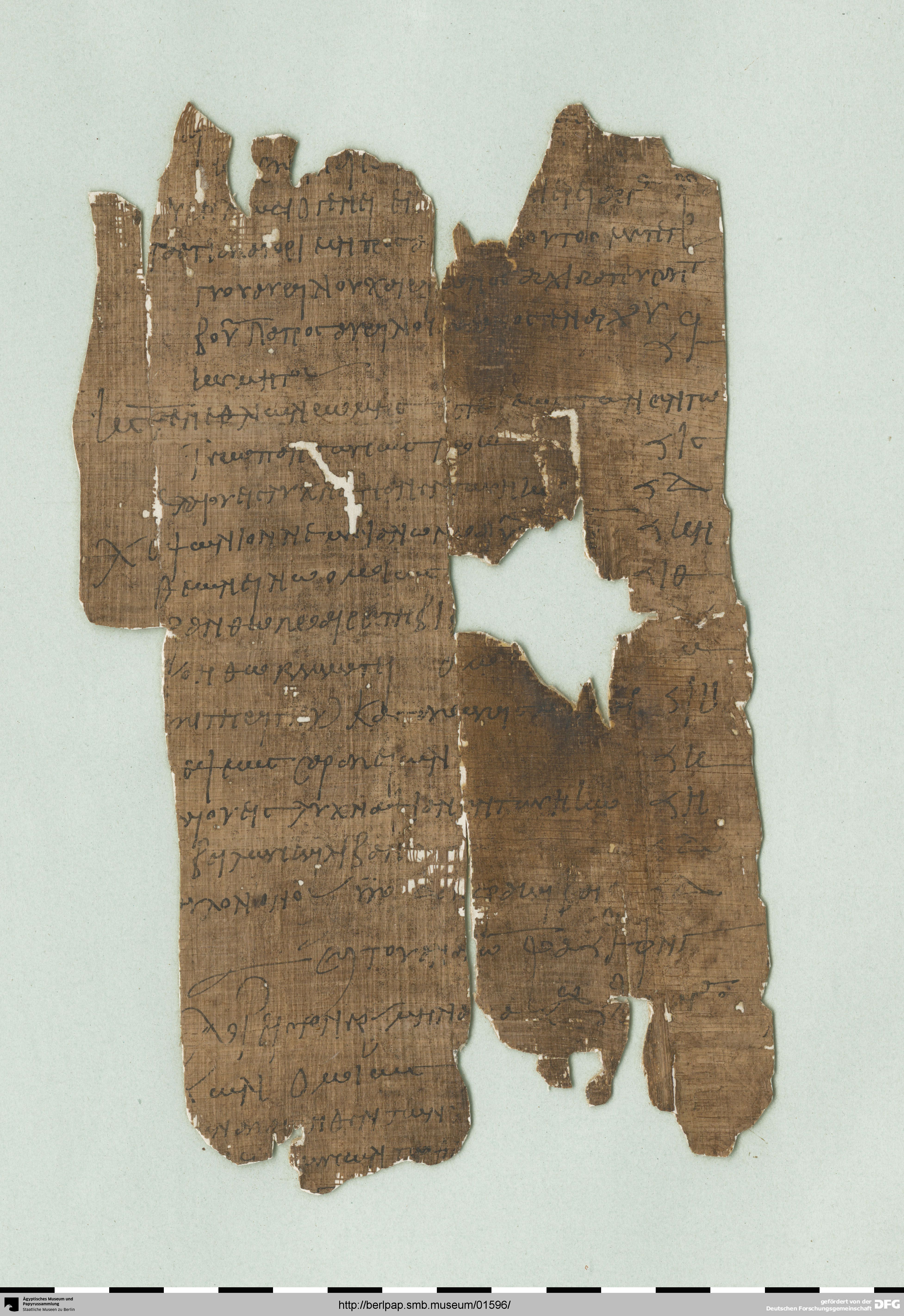 http://berlpap.smb.museum/Original/P_05090_R_001.jpg (Ägyptisches Museum und Papyrussammlung, Staatliche Museen zu Berlin CC BY-NC-SA)