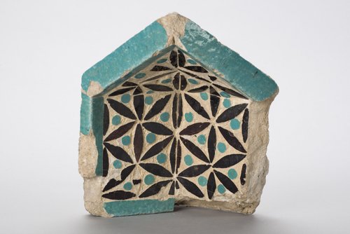 https://id.smb.museum/digital-asset/5160364 (Museum für Islamische Kunst, Staatliche Museen zu Berlin CC BY-NC-SA)