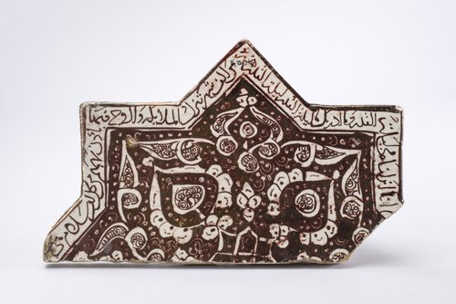 https://id.smb.museum/digital-asset/5161350 (Museum für Islamische Kunst, Staatliche Museen zu Berlin CC BY-NC-SA)