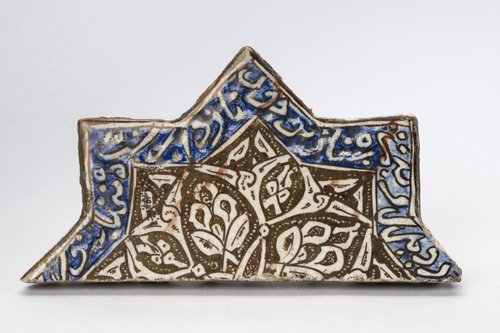 https://id.smb.museum/digital-asset/5169401 (Museum für Islamische Kunst, Staatliche Museen zu Berlin CC BY-NC-SA)