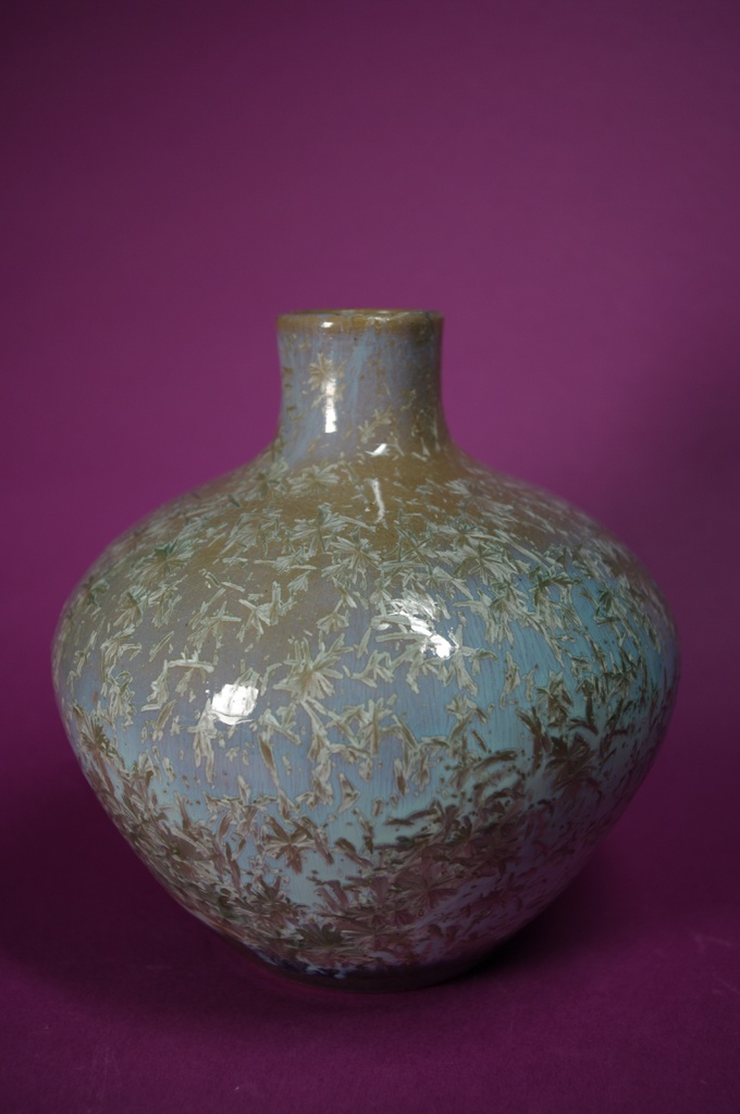 Walter Gebauer, Vase (Keramik-Museum Bürgel CC BY-NC-SA)