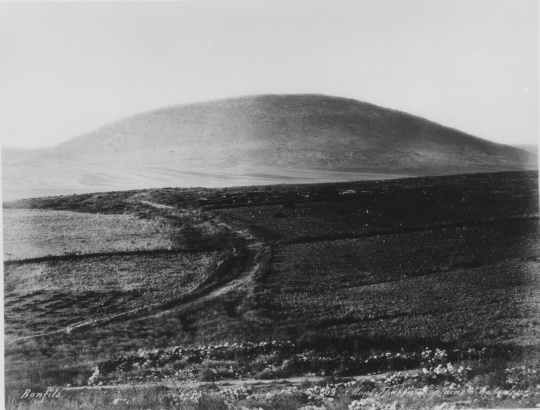 Mont Thabor et plaine des Esdrolon (Friedrich-Schiller-Universität: Orientalische Sammlungen und Papyri CC BY-NC-SA)