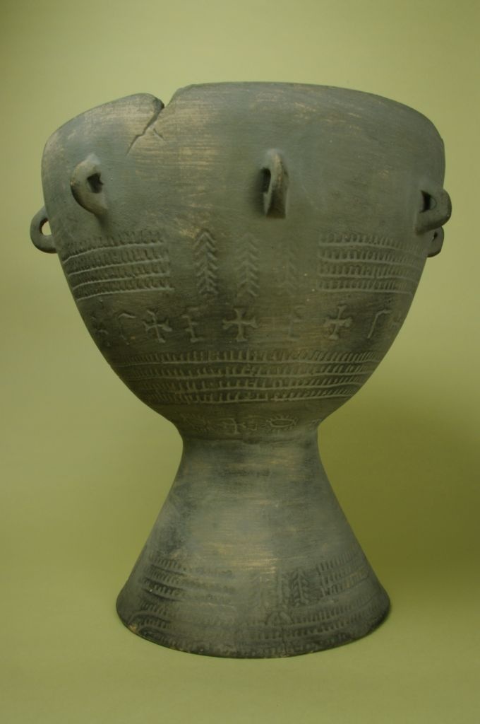 prähistorische Trommel, Nachbildung (Keramik-Museum Bürgel CC BY-NC-SA)