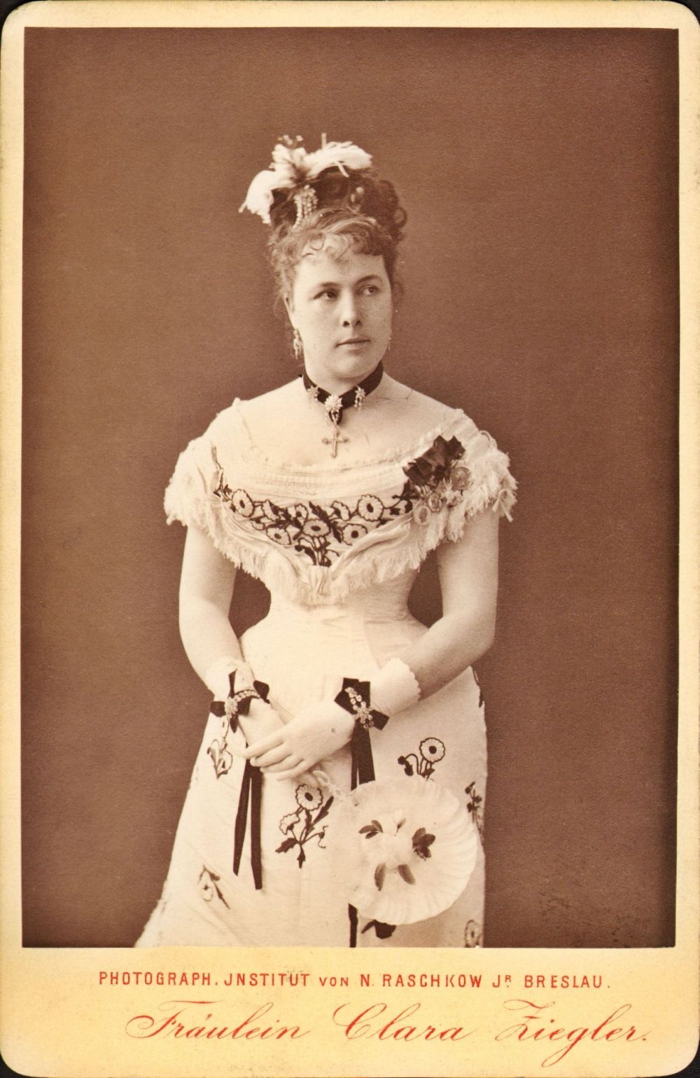 Porträt Clara Ziegler (Meininger Museen: Theatermuseum "Zauberwelt der Kulisse" CC BY-NC-SA)