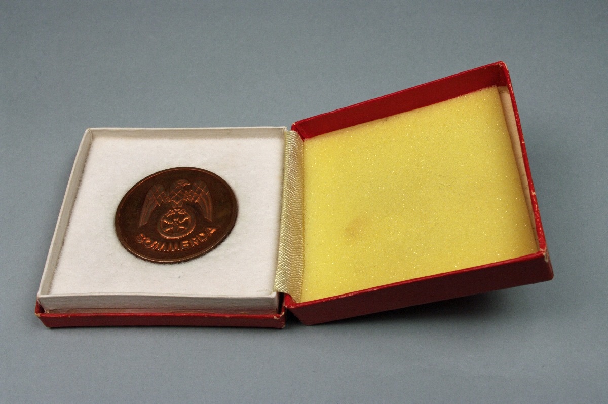 Medaille zum 230. Geburtstag von Christian Gotthilf Salzmann (Historisch-Technisches Museum Sömmerda CC BY-NC-SA)