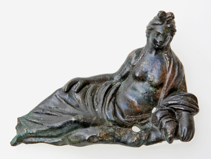 Römische Bronze-Applike (Friedrich-Schiller-Universität: Archäologische Sammlungen CC BY-NC-SA)