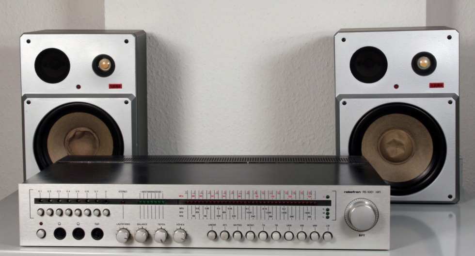 Radio, Stereo-Steuergerät RS 5001 (Historisch-Technisches Museum Sömmerda CC BY-NC-SA)