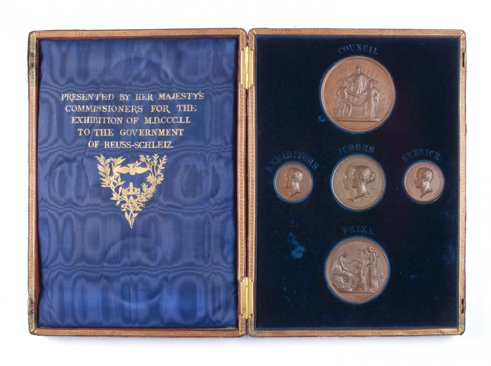 Preismedaillen und Schatulle der Weltausstellung 1851 (Stadtmuseum Gera CC BY-NC-SA)