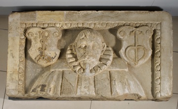 Oberteil der Grabplatte des Nicolaus de Smit (Stadtmuseum Gera CC BY-NC-SA)
