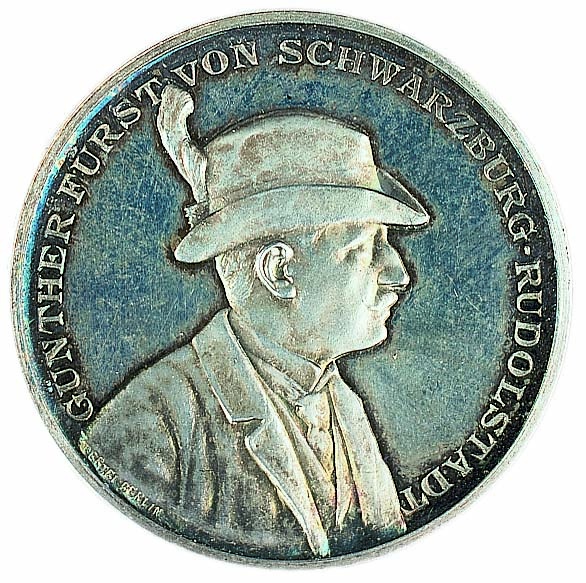 Medaille auf die Gründung der Günther-Stiftung 1919 [Bethe 1435a - Avers] (Thüringer Landesmuseum Heidecksburg CC BY-NC-SA)