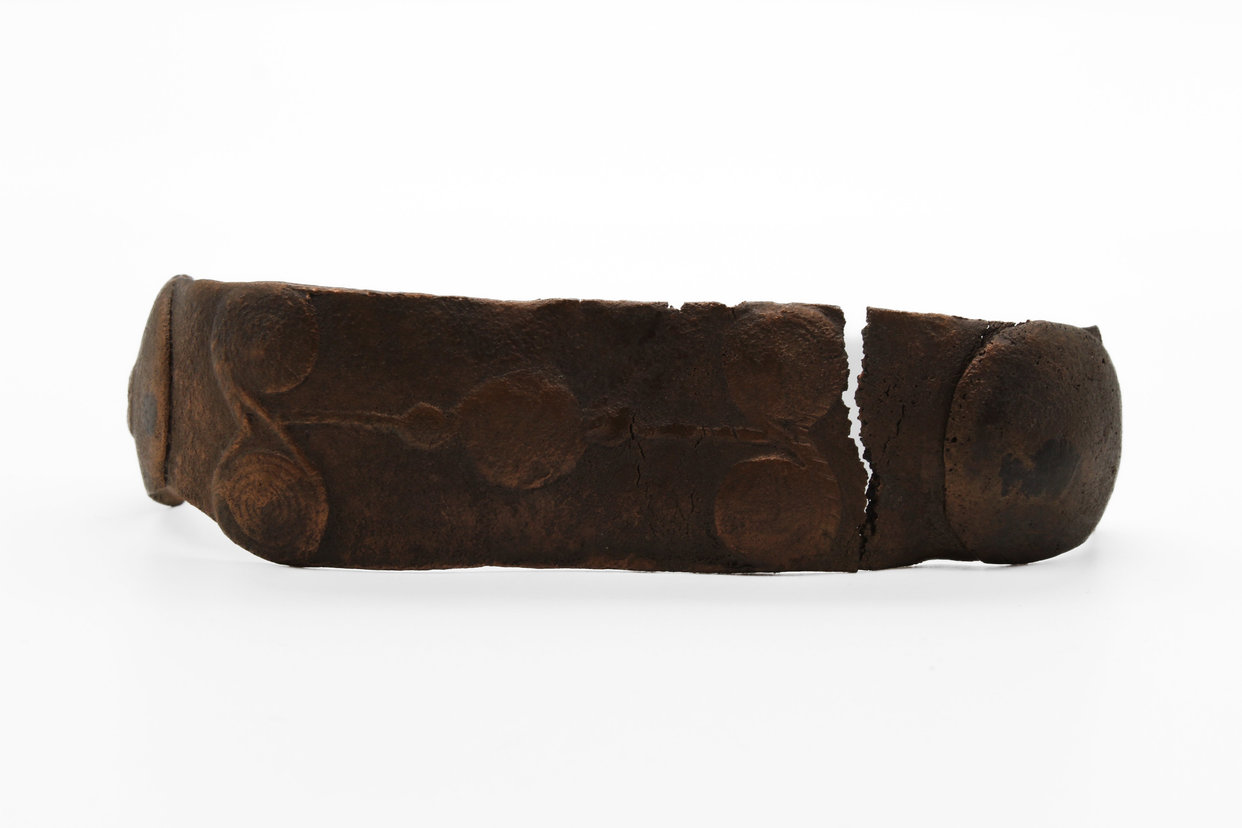 Фрагмент браслета чорноліського типу (Національний історико-культурний заповідник «Чигирин» CC BY-NC-SA)