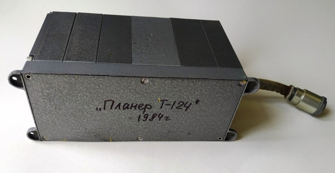 Магнітофон «Планер-68» (Т-124), заводський № 449, 1984 (Державний політехнічний музей імені Бориса Патона CC BY-NC-SA)