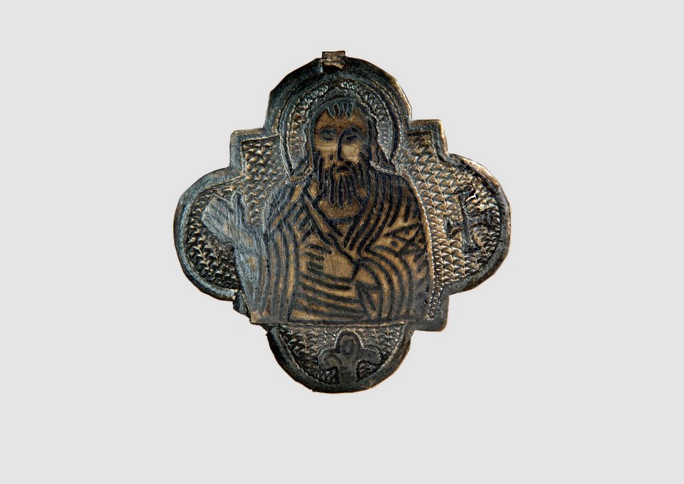 Медальйон із зображенням Іоанна Хрестителя (елемент барм) (Національний музей історії України CC BY-NC-SA)