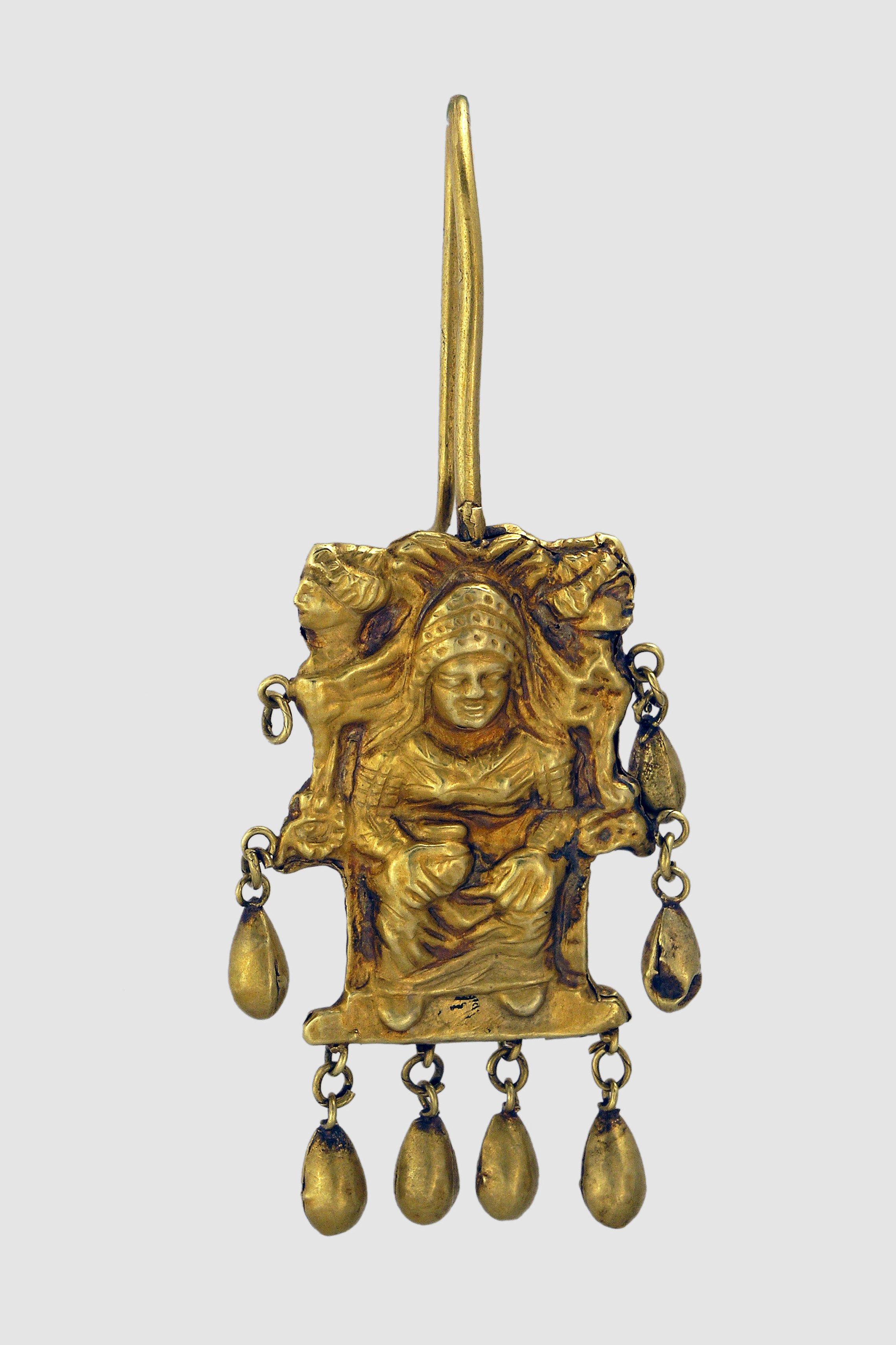 Сережки із зображенням богині (Національний музей історії України CC BY-NC-SA)