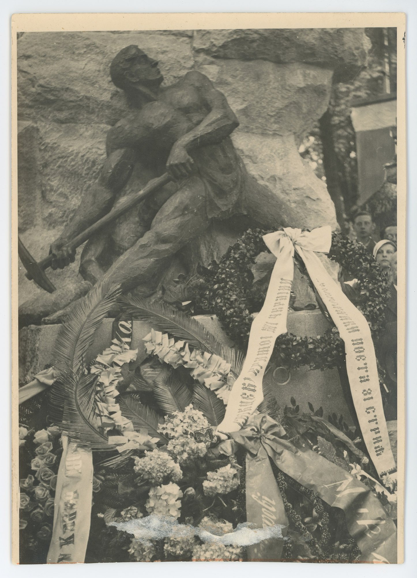 Фото. Пам'ятник на могилі Івана Франка, 1933 (Дім Франка / Franko House CC BY-NC-SA)