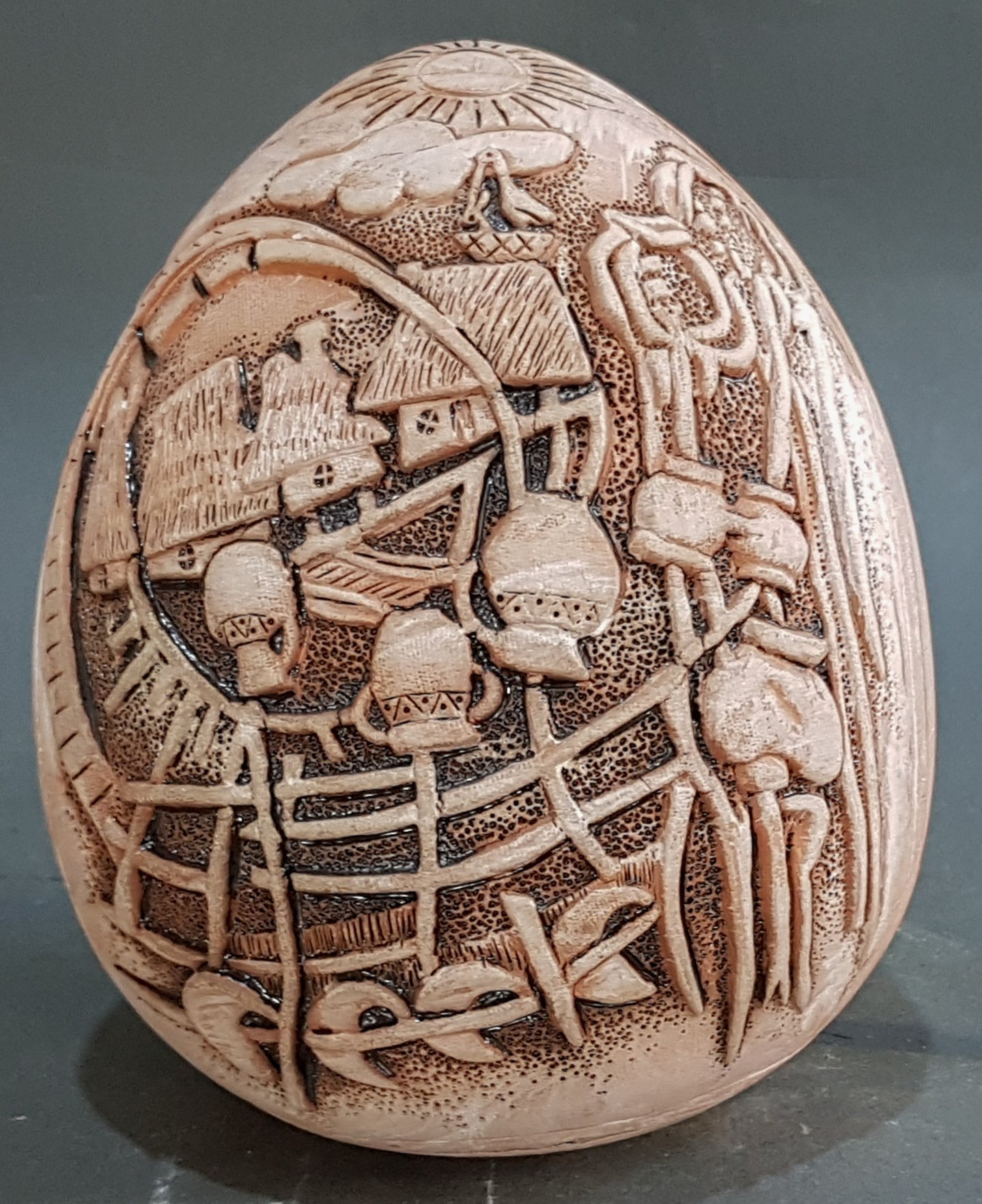 Яйце керамічне (Рівненський обласний краєзнавчий музей CC BY-NC-SA)
