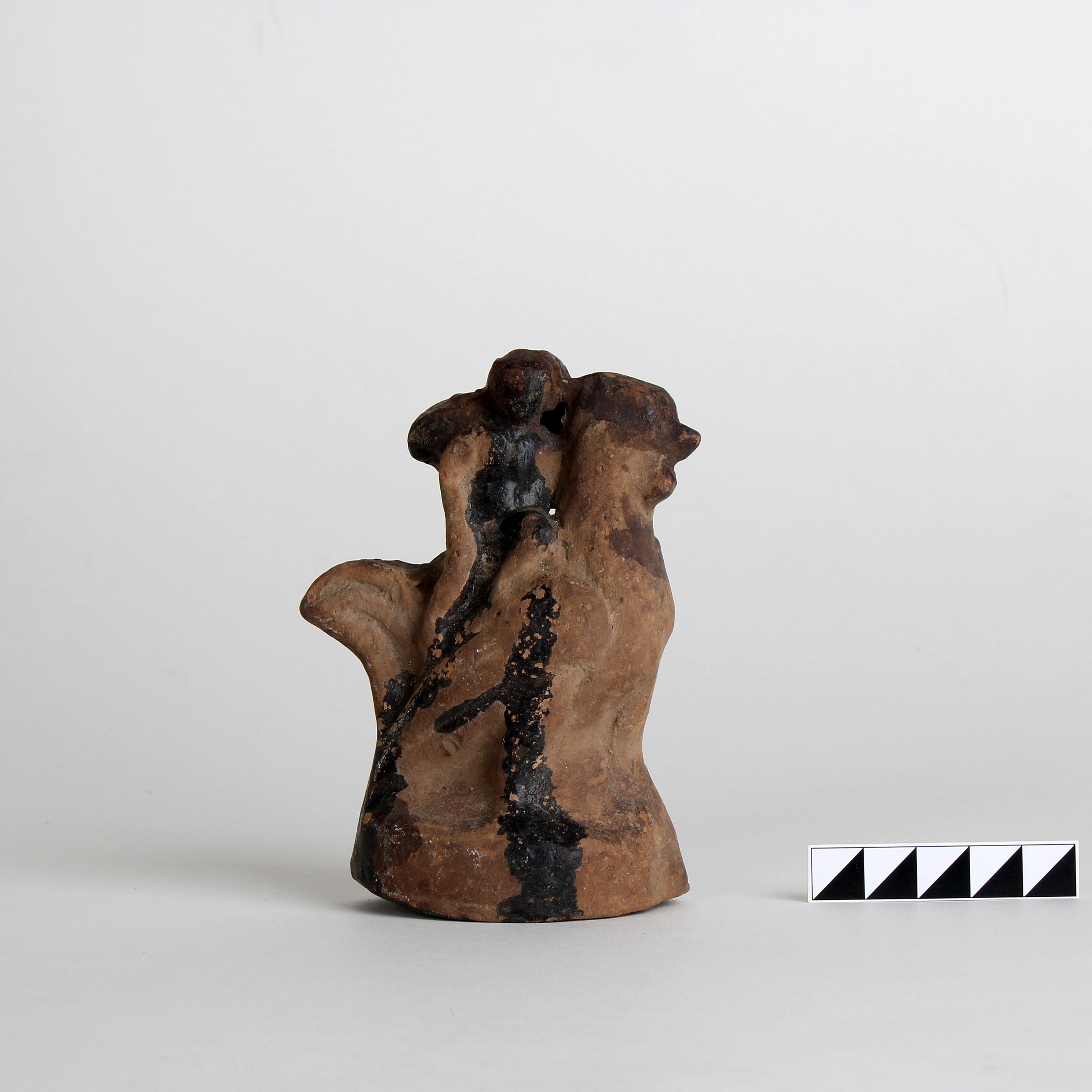 Фігурка «Ерот-немовля верхи на півні». І ст. до н.е. – І ст. н.е. Пантікапей. (Сумський обласний краєзнавчий музей CC BY-NC-SA)