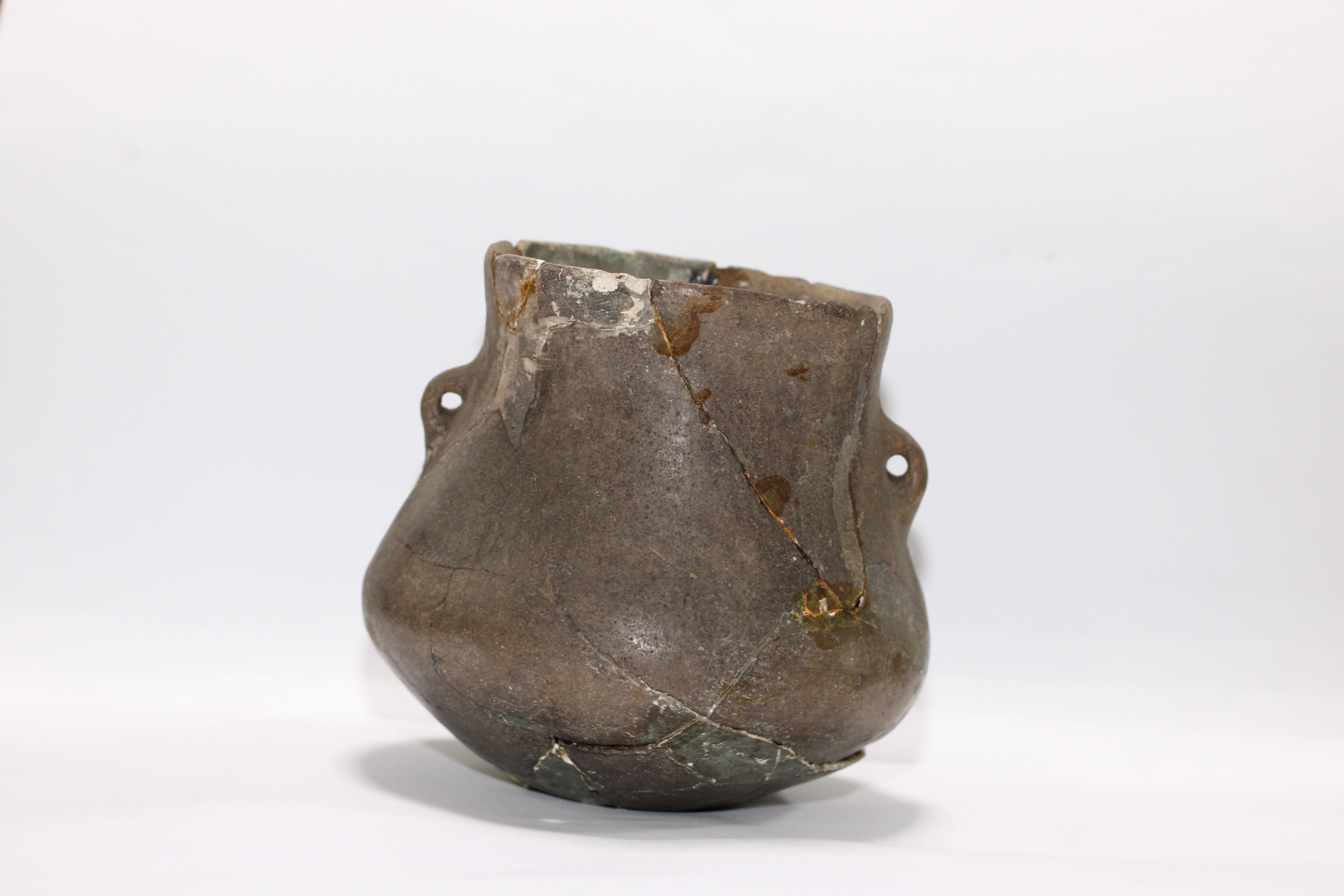 Горщик глиняний (Кременецький краєзнавчий музей CC BY-NC-SA)