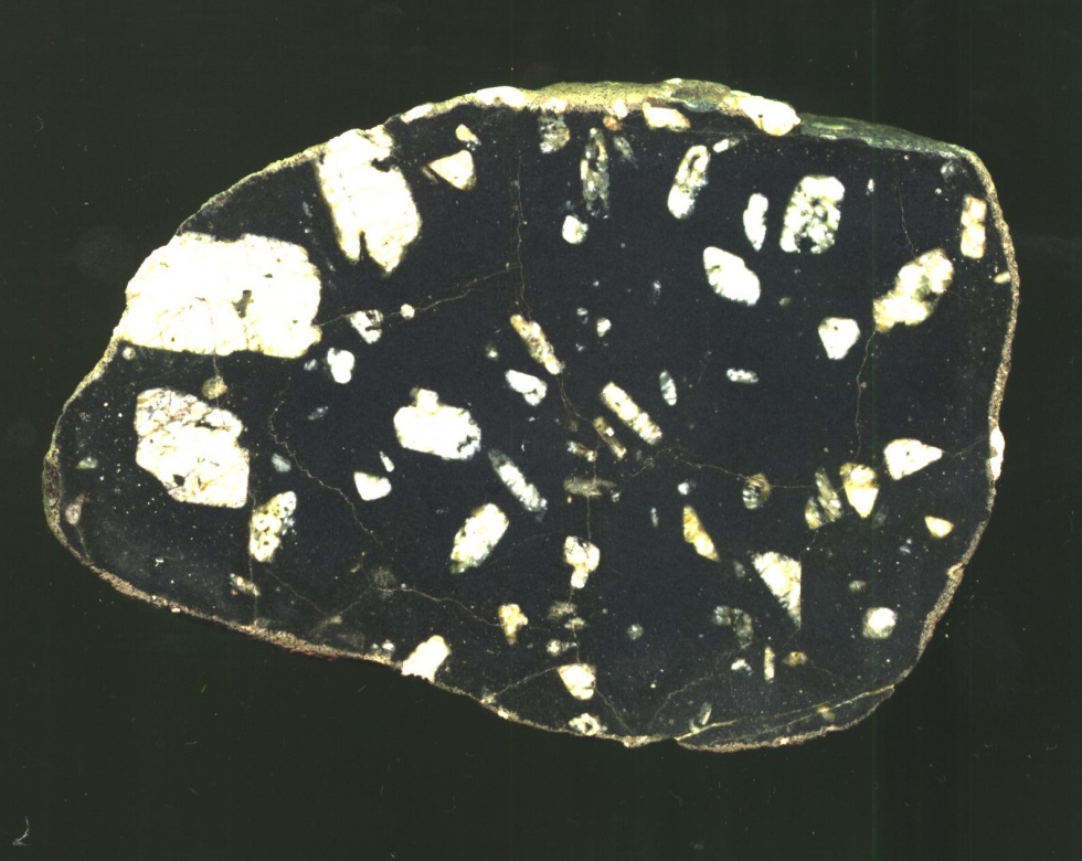 Geschiebe Diabasporphyrit (Geomuseum der WWU Münster CC BY-NC-SA)