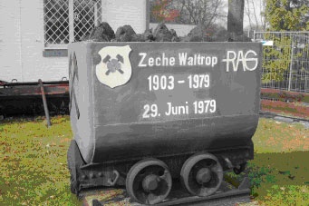 Kohlenwagen der Zeche Waltrop (Heimatmuseum Waltrop CC BY-NC-SA)