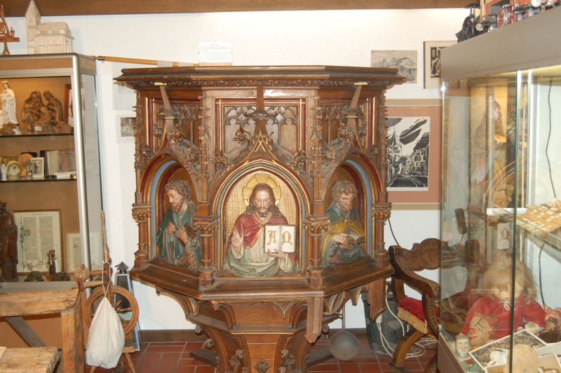 alte Kanzel aus St.Peter (Heimatmuseum Waltrop CC BY-NC-SA)