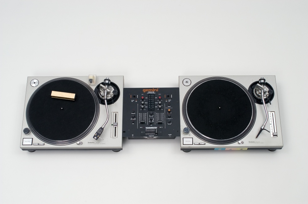 DJ-Mixer Gemini PMX-25 (rock ’n’ popmuseum CC BY-NC-SA)