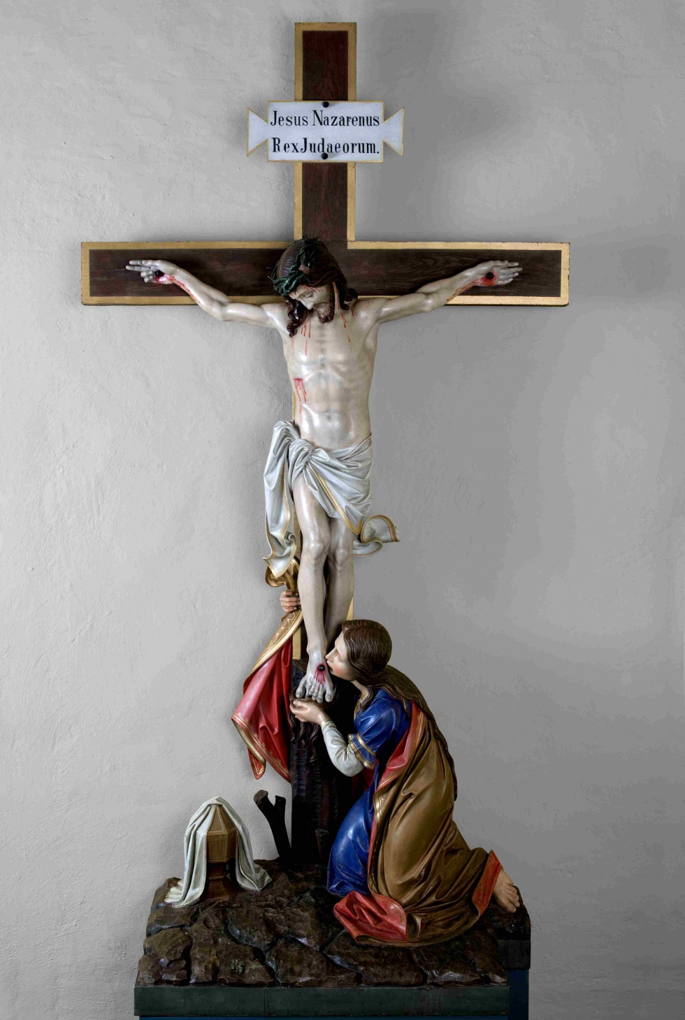 Kreuzigung mit Maria Magdalena am Fußes des Kreuzes (Museum Abtei Liesborn des Kreises Warendorf CC BY-NC-SA)