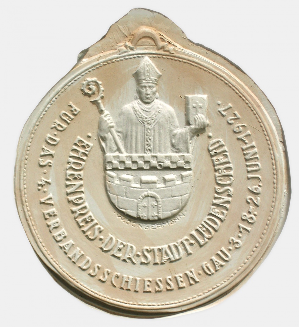 Gipsabdruck der Medaille Ehrenpreis der Stadt Lüdenscheid für das VI. Verbandsschießen Gau III 18. bis 26. Juni 1927 (Museen der Stadt Lüdenscheid CC BY-NC-SA)