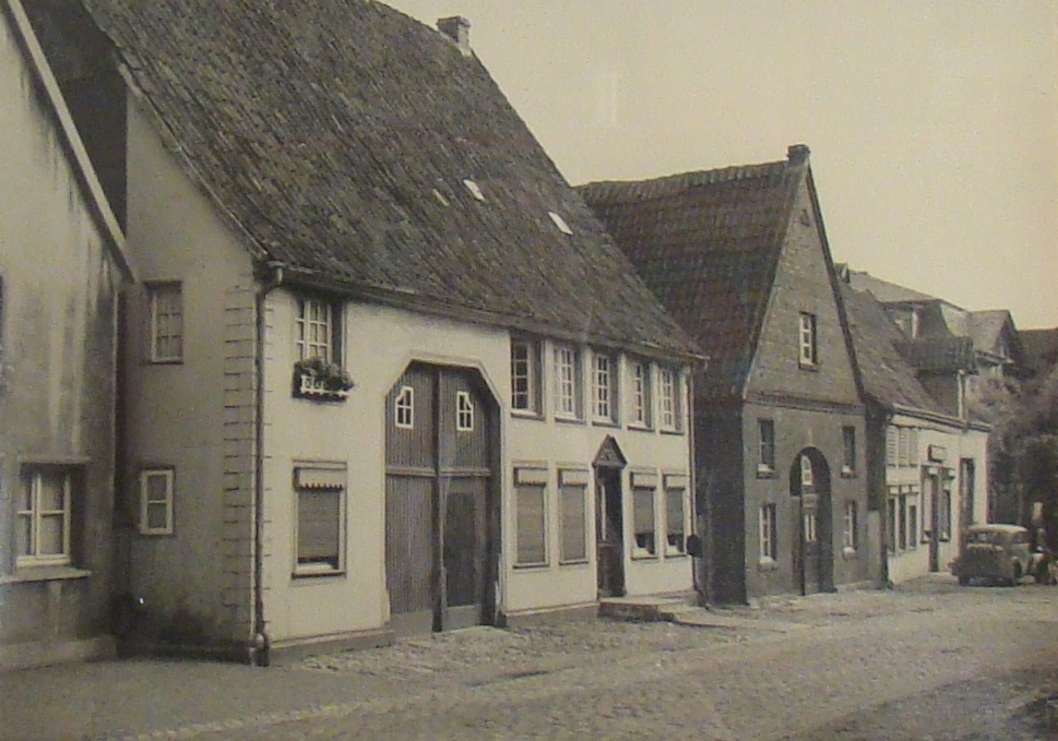 Fotografie der Wilhelmstraße in Beckum (Stadtmuseum Beckum CC BY-NC-SA)