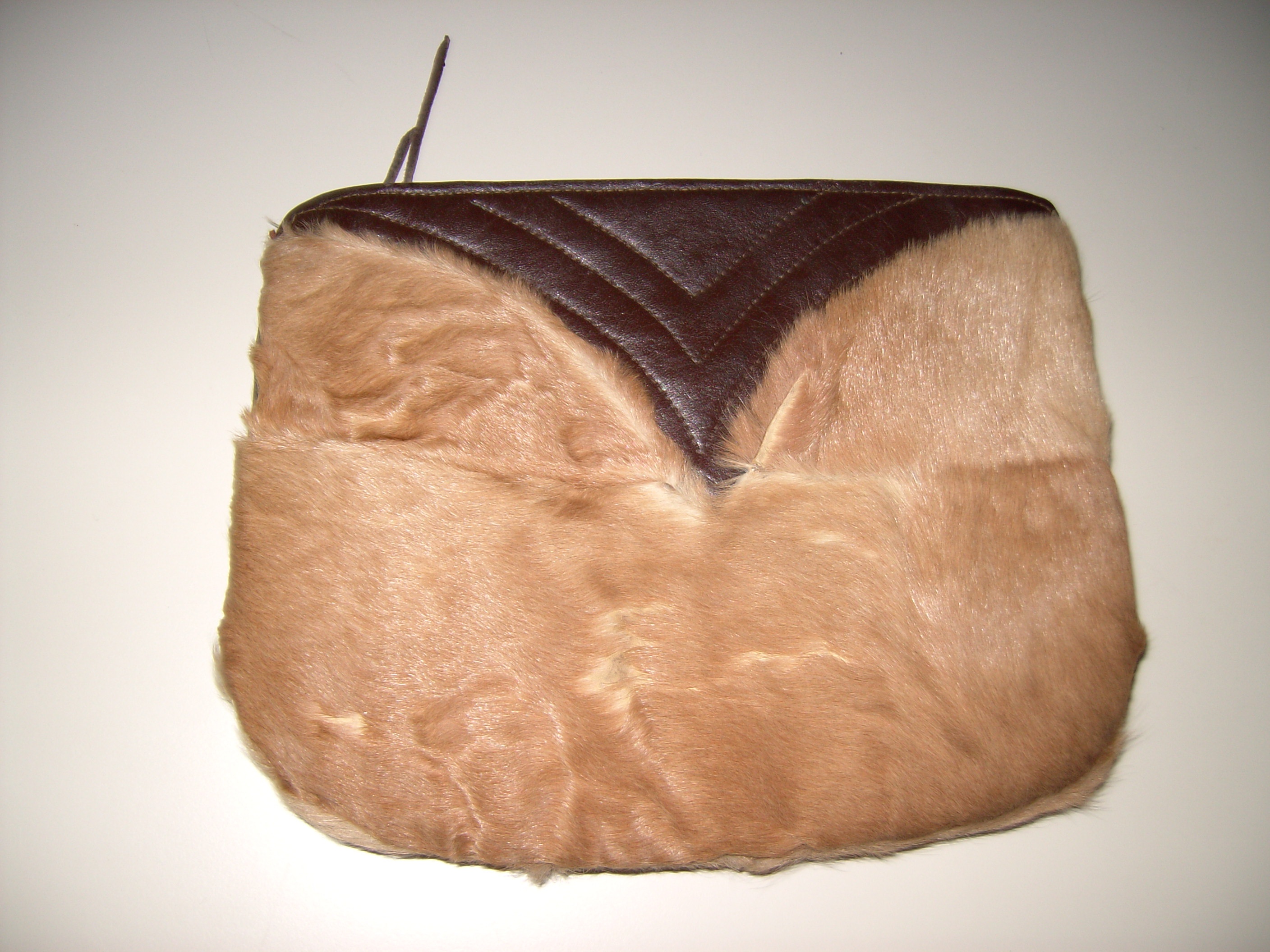 Unterarmtasche mit integriertem Muff (Hamaland-Museum Kreismuseum Borken CC BY-NC-SA)