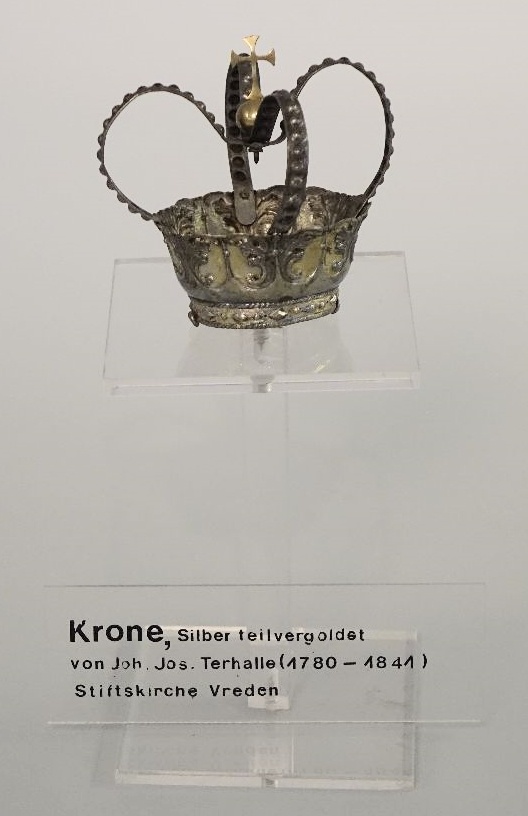 Bügelkrone (Hamaland-Museum Kreismuseum Borken CC BY-NC-SA)