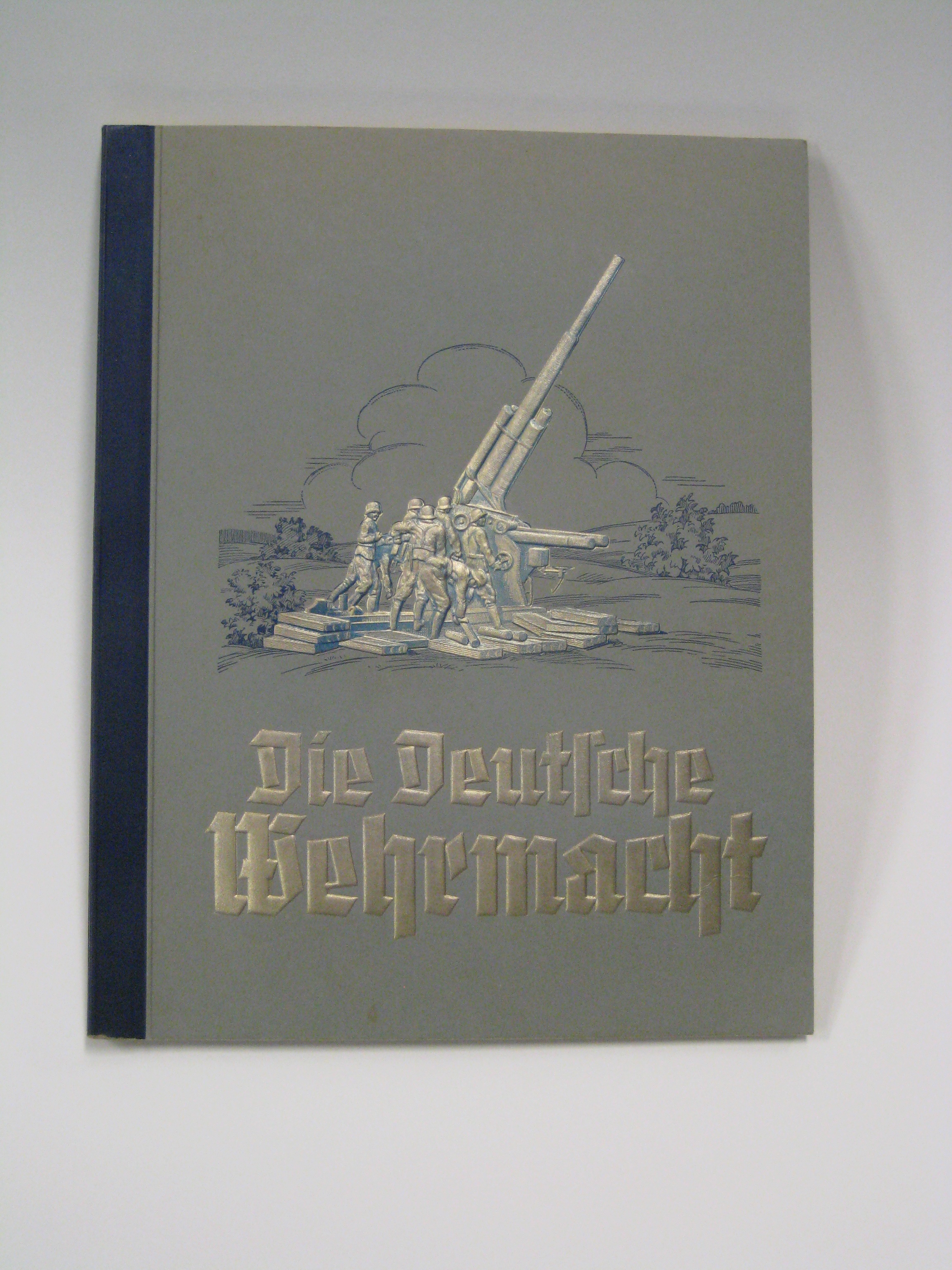 Album des „Cigaretten-Bilderdienstes Dresden“ (Westfälisches Pferdemuseum CC BY-NC-SA)