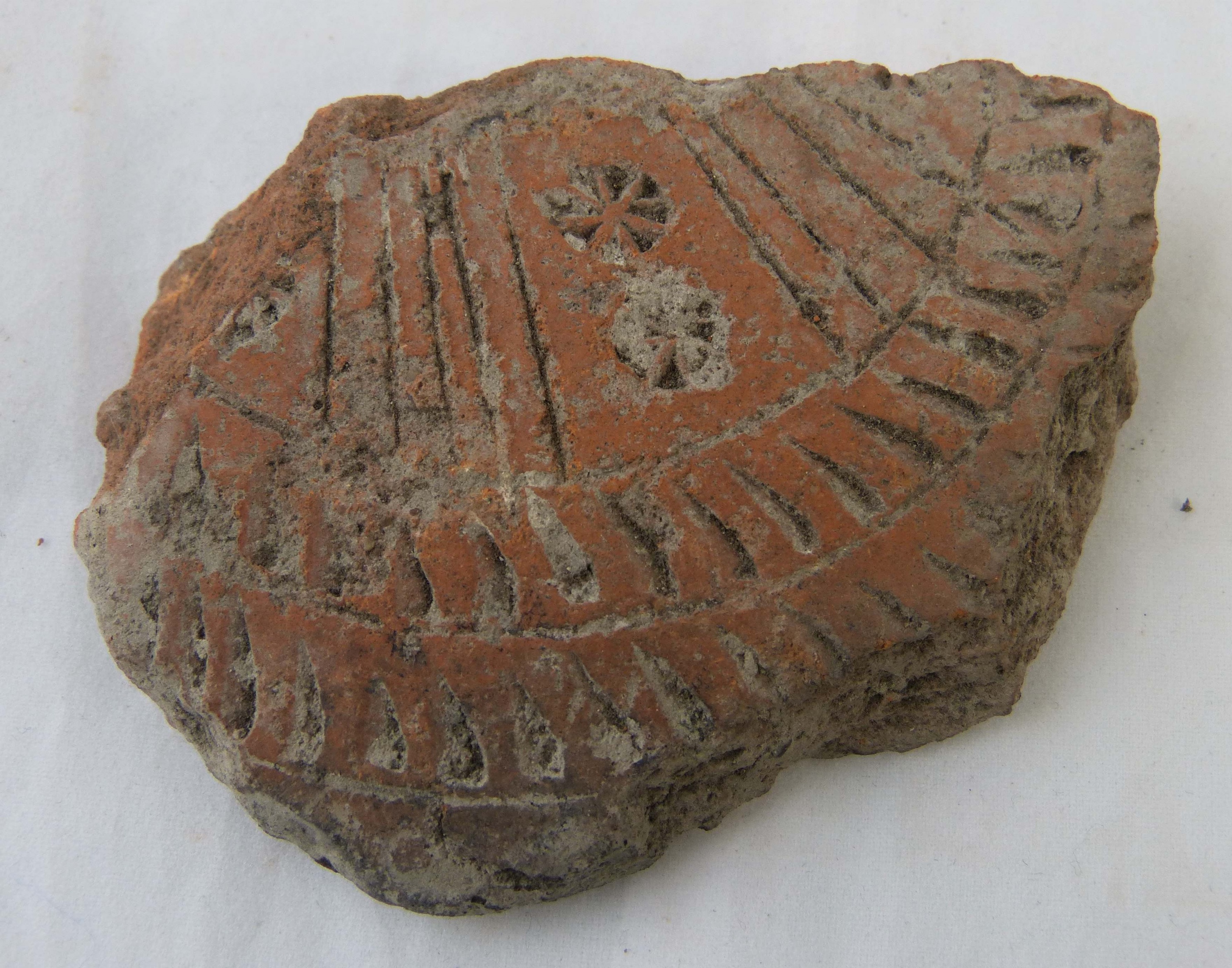 Fragment eines Topfes (Städt. Hellweg-Museum Geseke CC BY-NC-SA)