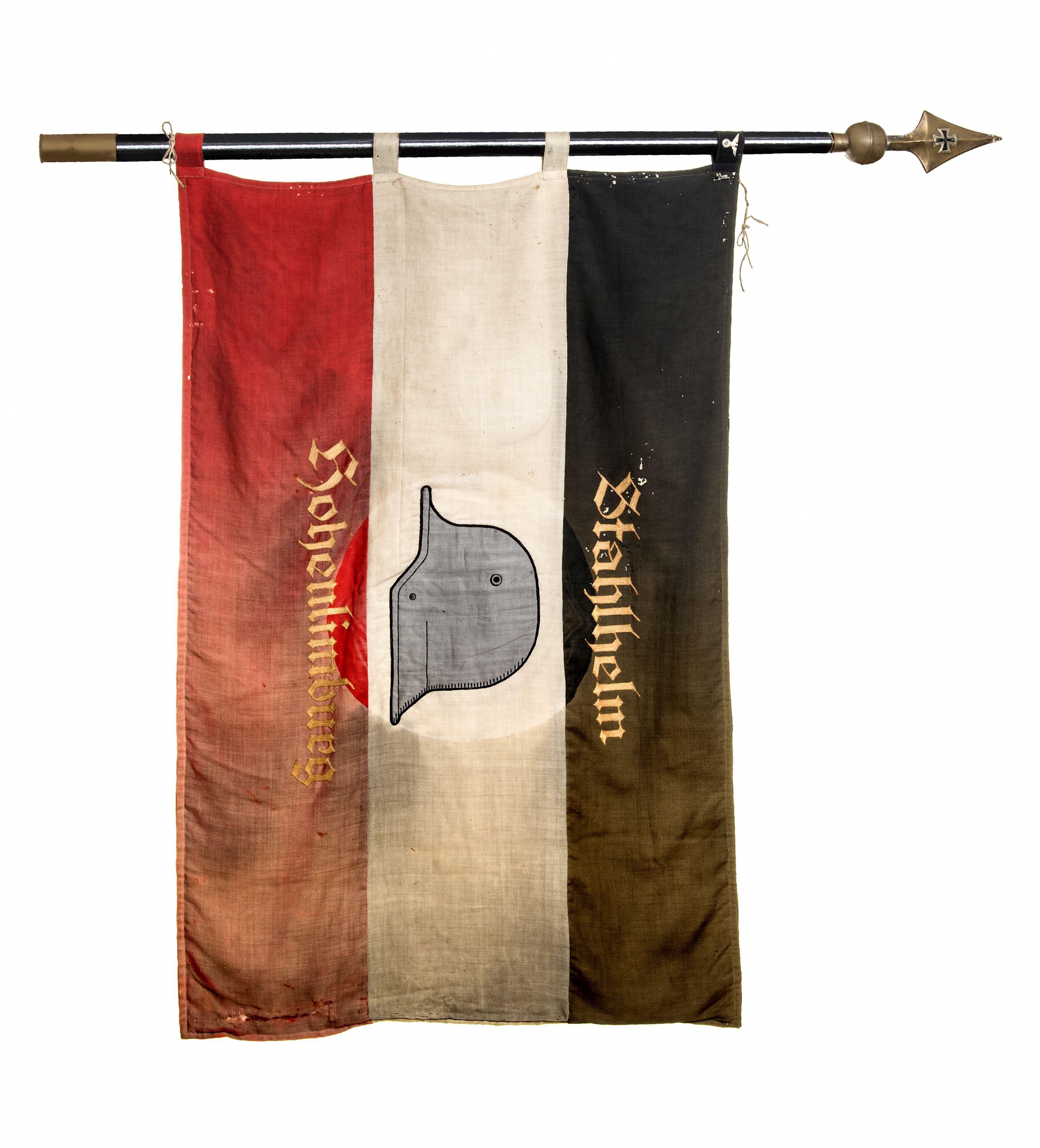 Fahne des „Stahlhelm – Bund der Frontsoldaten“ (Stadtmuseum Hagen RR-R)