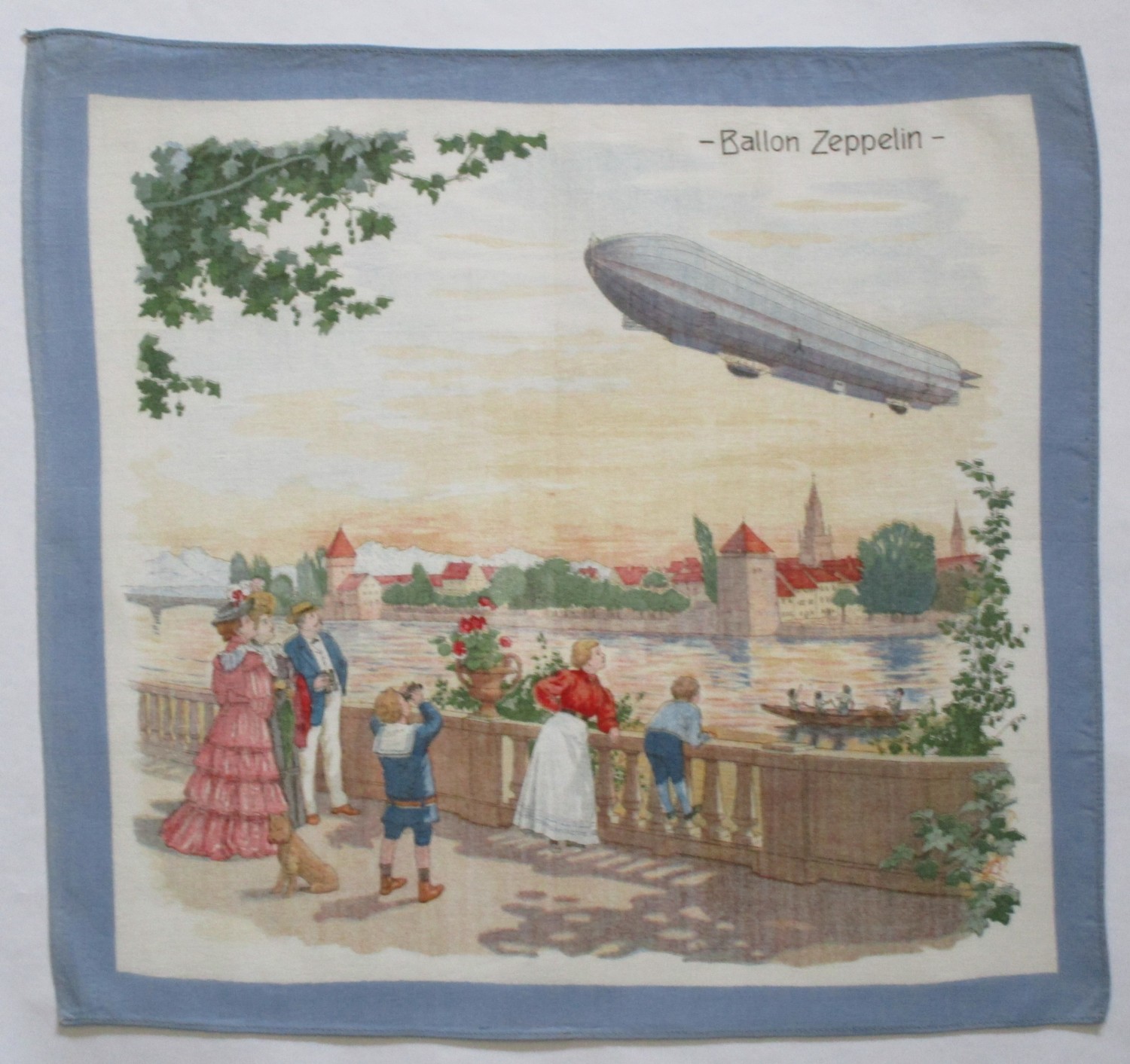 Zeppelin-Motivtaschentuch (M.-A. Trappe CC BY-NC-SA)