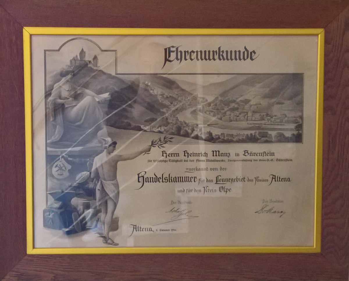 Ehrenurkunde für 25jährige Betriebszugehörigkeit bei Selve in Bärenstein (M.-A. Trappe CC BY-NC-SA)