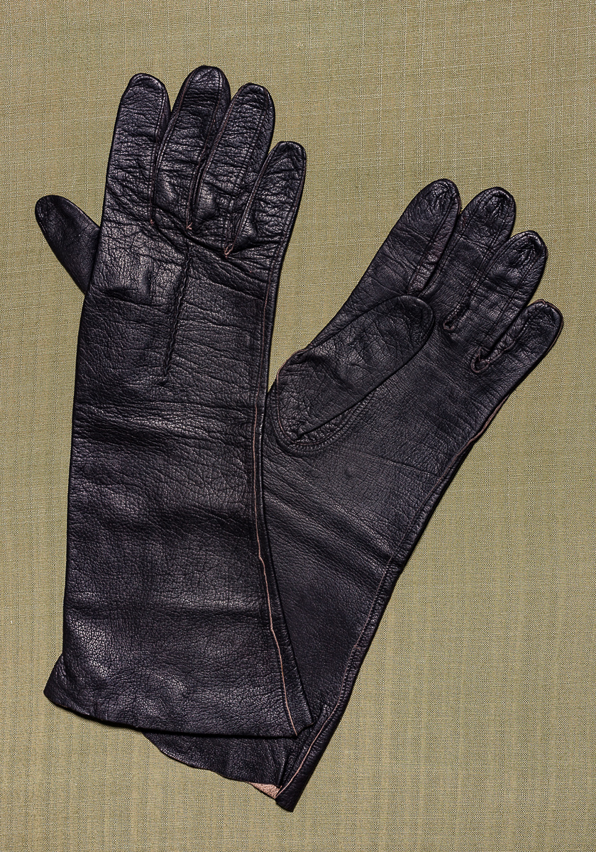 Damenhandschuhe aus Leder (Stadtmuseum Lippstadt RR-F)