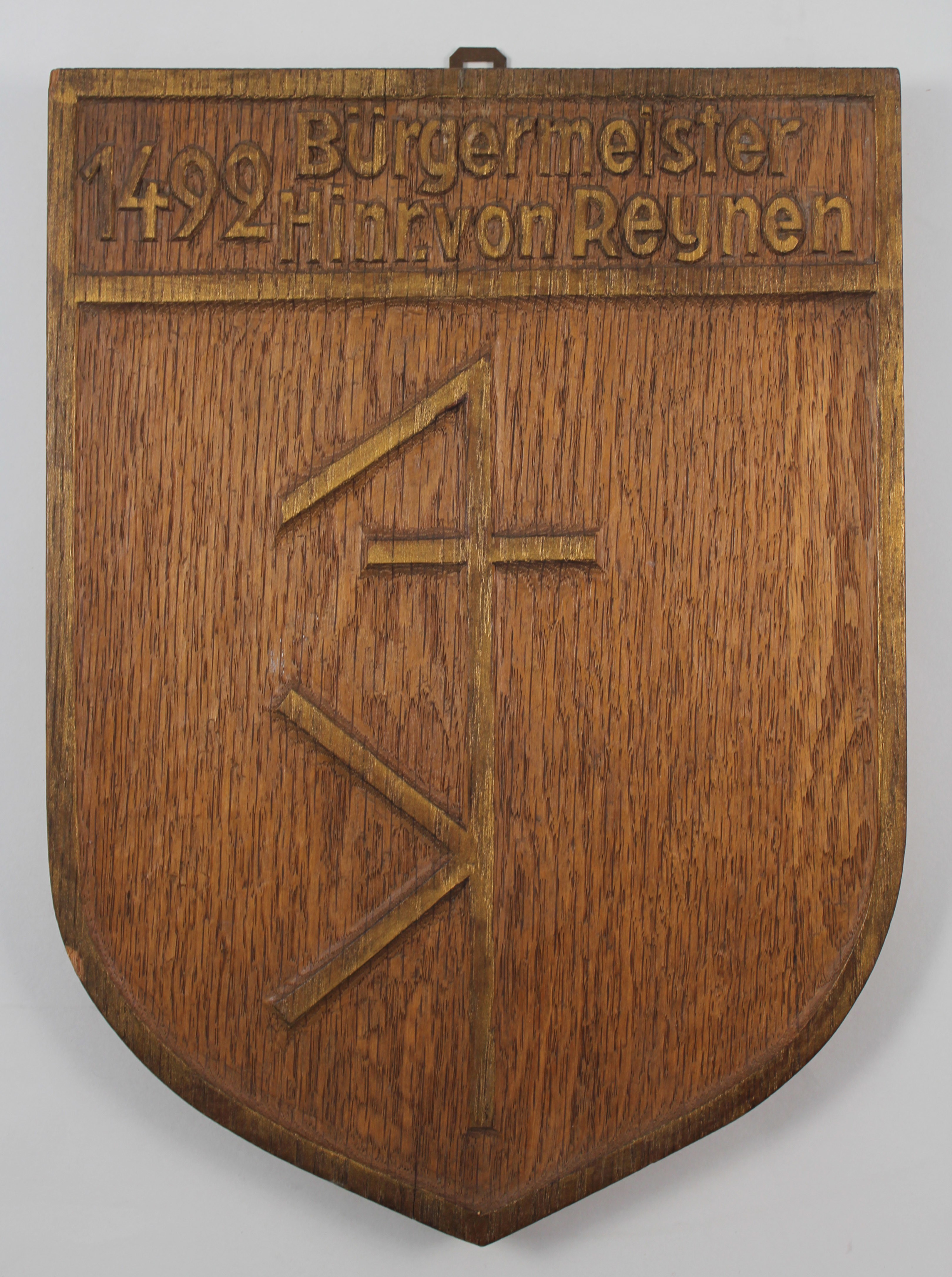 Wappenschild & Hölzernes Wappen mit Hausmarke, Hinr. von Reynen 1492 (Hellweg-Museum Unna CC BY-NC-SA)