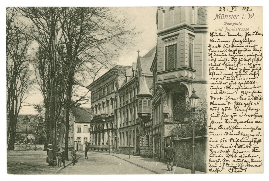 Postkarte: Die Ostseite des Domplatzes (Stadtmuseum Münster CC BY-NC-SA)