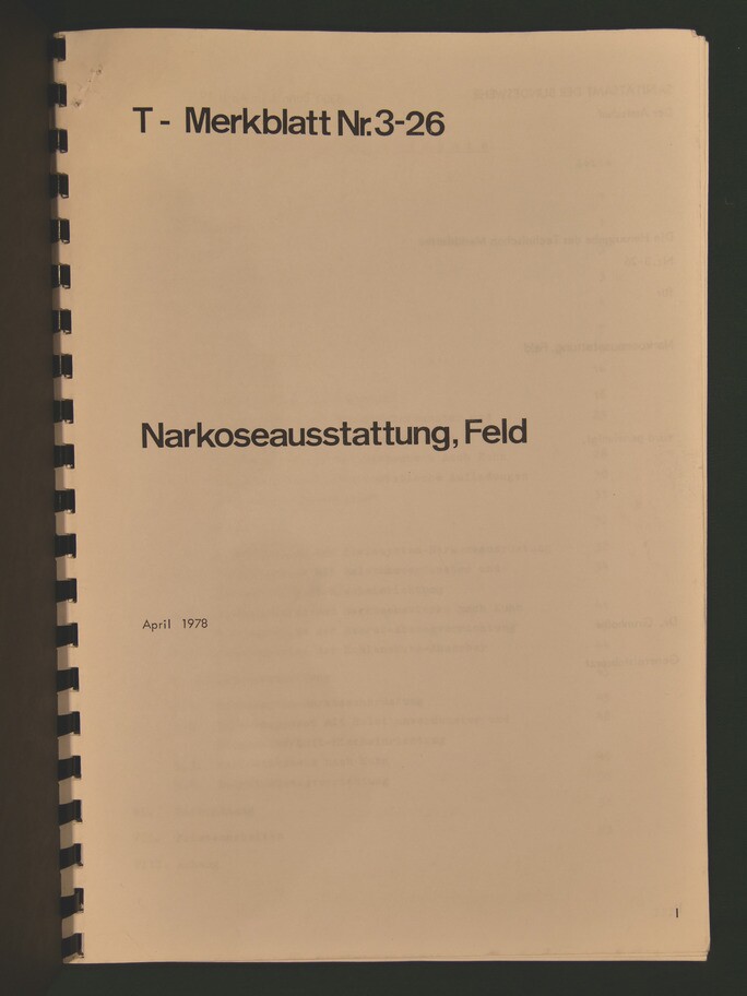 Buch "Narkoseausstattung Feld; technisches Mekblatt 3-26" (Heimatverein Burgsteinfurt CC BY-NC-SA)
