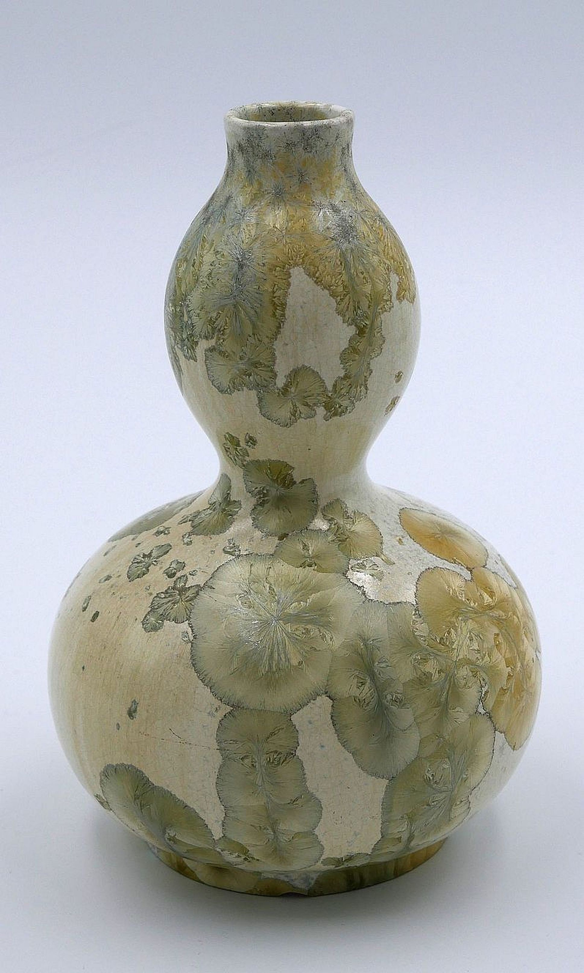 Kleine Vase in Kürbisform (Museum für Kunst und Kulturgeschichte der Stadt Dortmund CC BY-NC-SA)