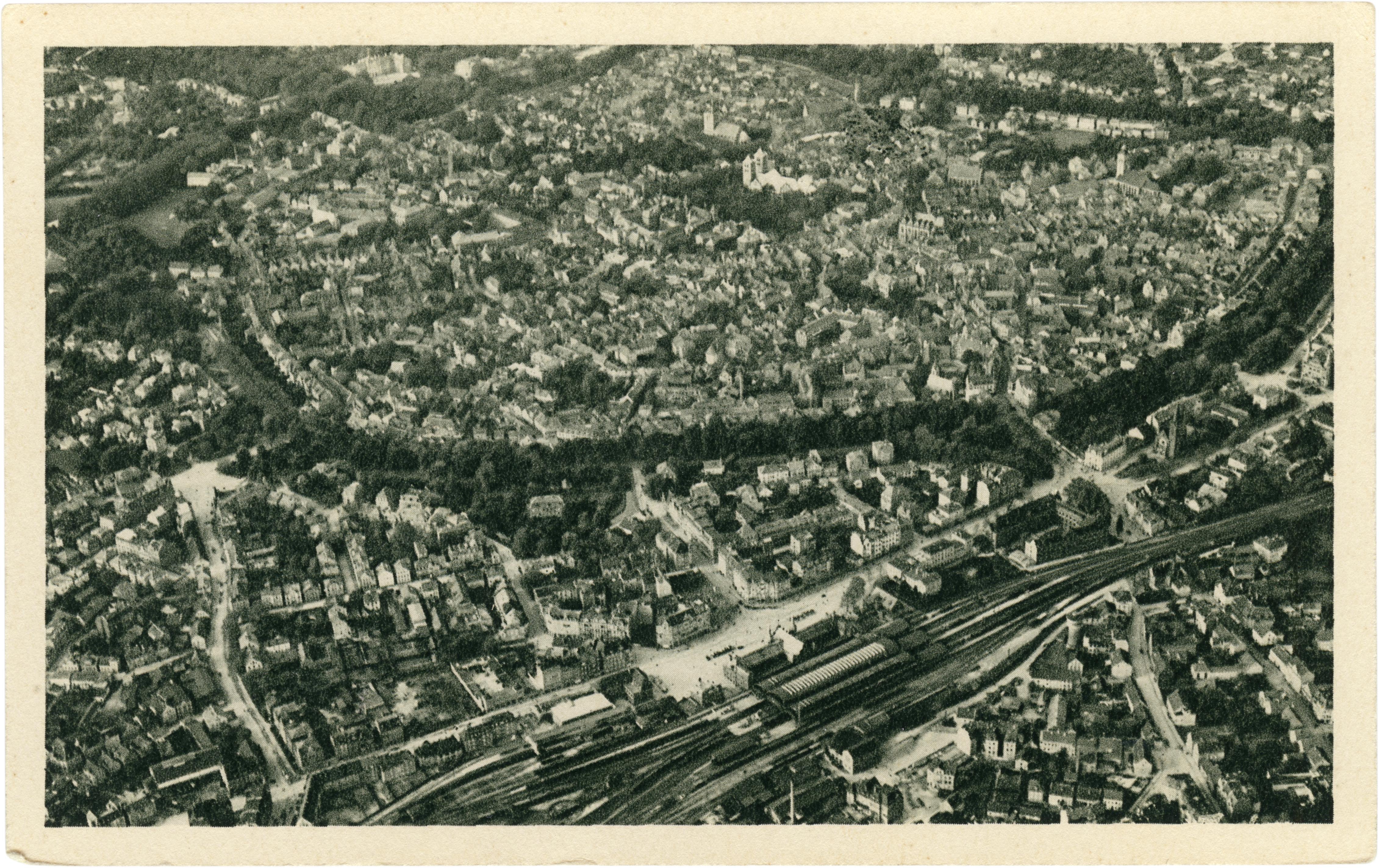 Postkarte: Luftaufnahme der Innenstadt mit der Promenade (Stadtmuseum Münster CC BY-NC-SA)